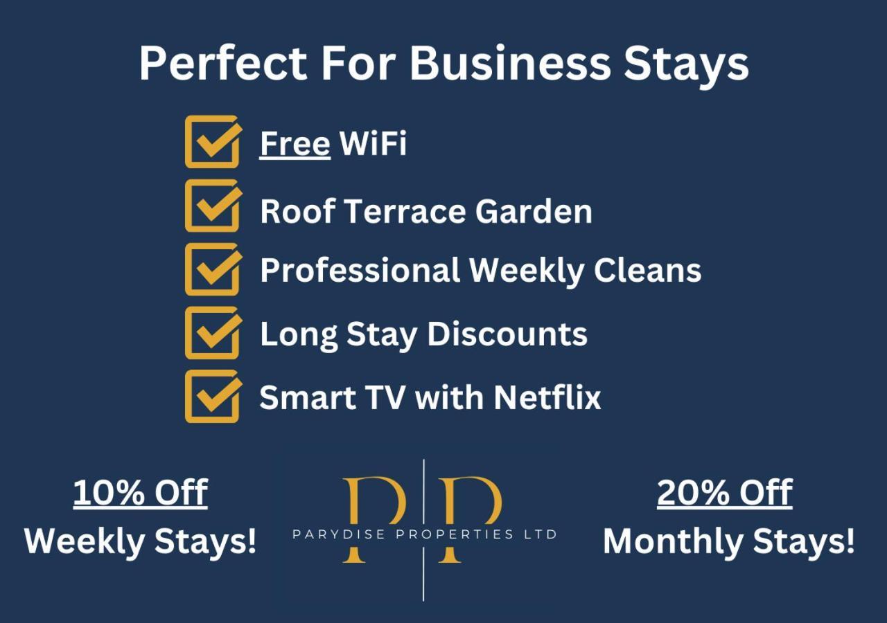 The Middlewood Plaza Suite - By Parydise Properties - Business Or Leisure Stays, Central Location, Sleeps 4, Salford Manchester Zewnętrze zdjęcie